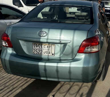 Riyadh, Vehicles, Cars & Trucks , SAR 14000,  Toyota Yaris,  2011,  Manual,  400 KM,  Yaris White , Yaris  Silver , Yaris 2009 Green