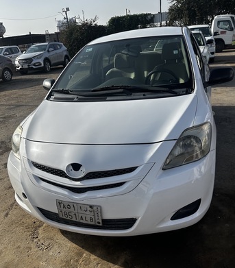 Riyadh, Vehicles, Cars & Trucks , SAR 14000,  Toyota Yaris,  2011,  Manual,  400 KM,  Yaris White , Yaris  Silver , Yaris 2009 Green