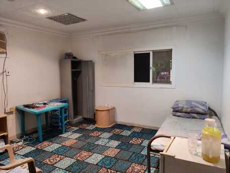 Al Malaz, Rooms for Rent, SAR 4000/year,  SAR 4000, A Separate Bachelor Independent Room Available Villa - Malaz