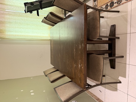 Khobar, Furniture, SAR 500,  6-seater Dining Table With 6 Chairs (Reflections).