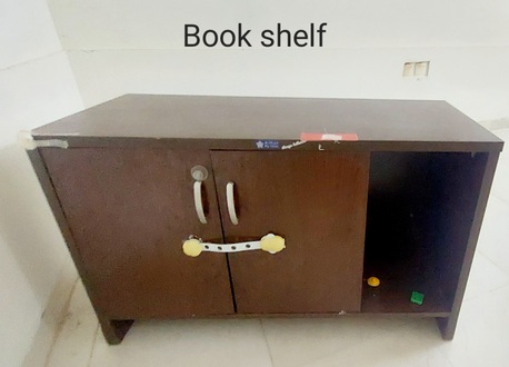 Jeddah, Household Items, SAR 4200,  Furnitures And Airconditioner For Sale. Reason For Sale-location Transfer