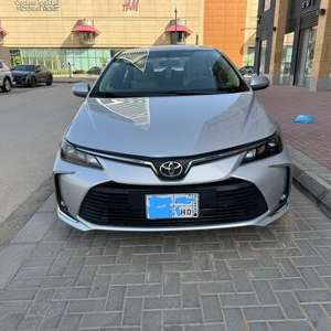 SAR 65000,  Toyota Corolla XLi Executive,  2021,  Automatic,  16200 KM,  Toyota Corolla  XLI Executive For Sale   Mileage: 16,200 Km Only (very Low)