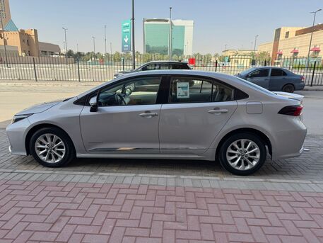 Riyadh, Vehicles, Cars & Trucks , SAR 65000,  Toyota Corolla XLi Executive,  2021,  Automatic,  16200 KM,  Toyota Corolla  XLI Executive For Sale   Mileage: 16,200 Km Only (very Low)