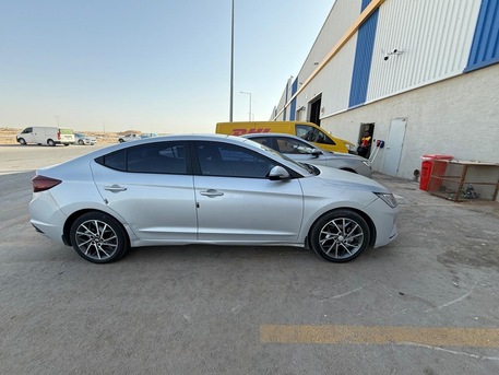 Riyadh, Vehicles, Cars & Trucks , SAR 39000,  Hyundai Elantra SE 2.0,  2019,  Automatic,  230000 KM,  Hyundai Elantra 2.0 , 230km Done, Single Owner, Well Maintained