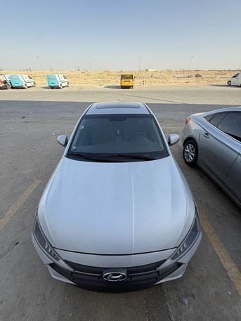 Riyadh, Vehicles, Cars & Trucks , SAR 39000,  Hyundai Elantra SE 2.0,  2019,  Automatic,  230000 KM,  Hyundai Elantra 2.0 , 230km Done, Single Owner, Well Maintained