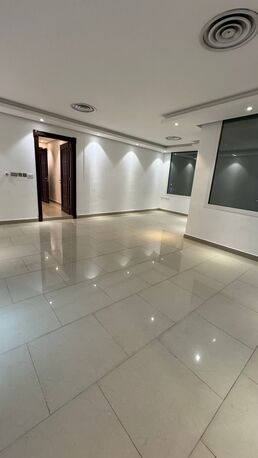 Rumaithiya, Apartments, Flats, Houses & Villas, KWD 1000/month,  4 BR,  For Rent In Rumaithiya: Ground Floor Apartment With Shared Entrance