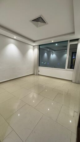 Rumaithiya, Apartments, Flats, Houses & Villas, KWD 1000/month,  4 BR,  For Rent In Rumaithiya: Ground Floor Apartment With Shared Entrance