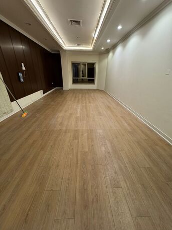 Rumaithiya, Apartments, Flats, Houses & Villas, KWD 650/month,  4 BR,  For Rent In Rumaithiya: Ground Floor Apartment With Shared Entrance