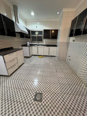 Rumaithiya, Apartments, Flats, Houses & Villas, KWD 650/month,  4 BR,  For Rent In Rumaithiya: Ground Floor Apartment With Shared Entrance