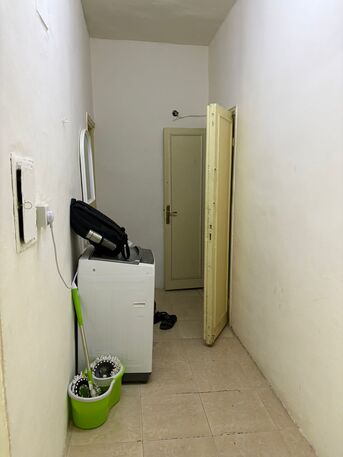 Al Malaz, Apartments, Flats, Houses & Villas, SAR 2000/month,  1 BR,  800 Sq. Meter,  1BHK 2000 / Month Furnished Villa Portion For Rent Minimum 3 Months