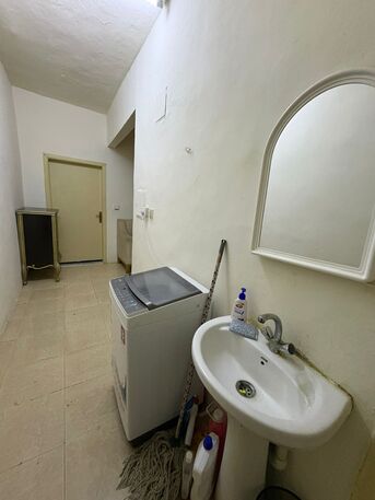 Al Malaz, Apartments, Flats, Houses & Villas, SAR 2000/month,  1 BR,  800 Sq. Meter,  1BHK 2000 / Month Furnished Villa Portion For Rent Minimum 3 Months