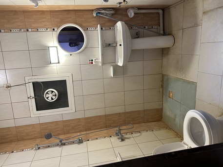 Al Wizarat, Housing Exchanges, 1 BR,  Furnished Executive Bachelor Room | Prime Location Near Metro