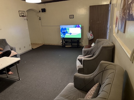 Al Iskan, Housing Exchanges, SAR 3500/month,  3 BR,  50 Sq. Meter,  4 Room Furnished Apartment For Rent 6 Month