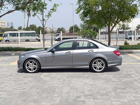 Manama, Vehicles, Cars & Trucks , BHD 3800,  Mercedes-Benz 200,  2012,  Automatic,  94000 KM,  FULL OPTION
