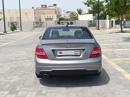 Manama, Vehicles, Cars & Trucks , BHD 3800,  Mercedes-Benz 200,  2012,  Automatic,  94000 KM,  FULL OPTION