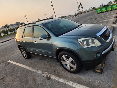 Khobar, Vehicles, Cars & Trucks , SAR 17000,  Gmc Acadia,  2009,  Automatic,  288400 KM,  17K SAR  , Fully , Full Option