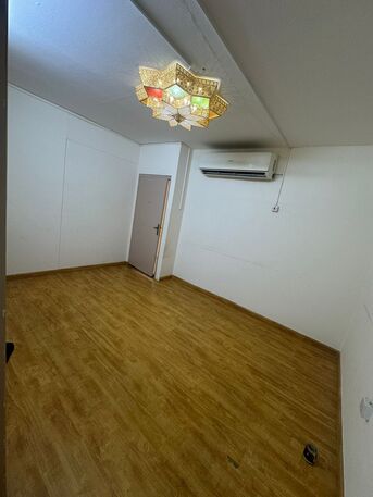 Adliya, Apartments, Flats, Houses & Villas, BHD 270/month,  1 BR,  150 Sq. Meter,  3 BHK Apartment Available For Rent In Adliya , Family-friendly Area