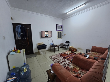 Jubail, Apartments, Flats, Houses & Villas, SAR 900/month,  2 BR,  Room Sharing