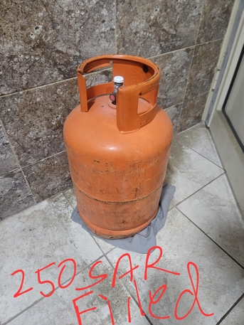 Jubail, Appliances, SAR 380,  Gas Cylinder And Fan For Sale