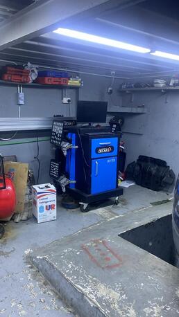 Isa Town, Machinery, BHD 40000,  For Sale Tyres Machines