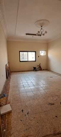 Al Aziziyah, Rooms for Rent, SAR 1000/month,  1 Separate Family Room+washroom In 4 Room Apartment (without Kitchen) Available For Rent