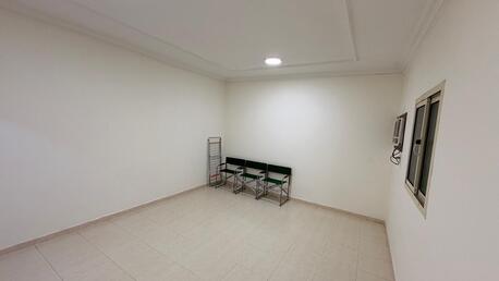 Al Jubail Al Balad, Sublets, SAR 1000/month,  1 BR,  202 Sq. Feet,  🏠 Spacious Room For Immediate Sublet &ndash; Peaceful Location