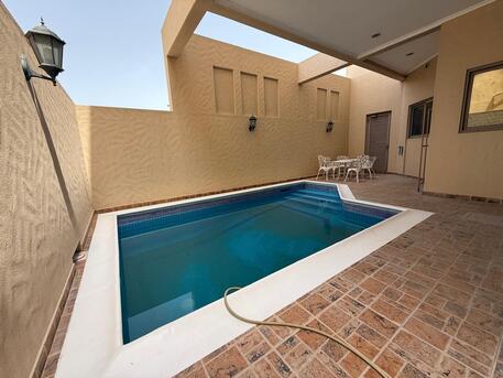 Zinj, Apartments, Flats, Houses & Villas, Furnished,  5 BR,  680 Sq. Meter,  FULLY FURNISHED  PRIVATE VILLA5 5 BEDROOM  IN ZINJ WITH PRIVATE  POOL