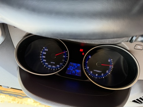 Riyadh, Vehicles, Cars & Trucks , SAR 30000,  Hyundai Tucson,  2012,  Automatic,  301261 KM,   Model.