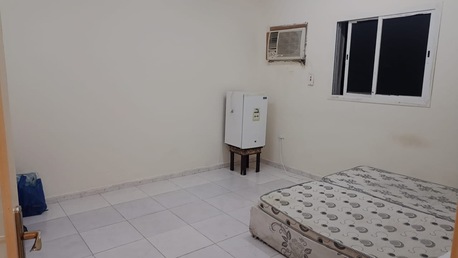 Jeddah, Rooms for Rent, SAR 1100/month,  1 Room Available For Rent Only For Bachelors