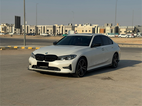 Riyadh, Vehicles, Cars & Trucks , SAR 100000,  Bmw 320,  2022,  Automatic,  65000 KM,  I