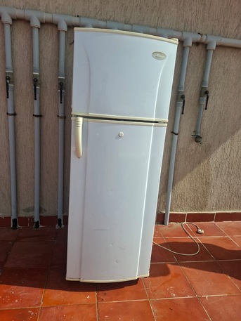 Jeddah, Appliances, SAR 1200,  Split Unit And Fridge For Sale