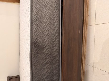 Khobar, Furniture, SAR 1900,  URGENT SALE &ndash; Premium Bedroom Set (King Size) &ndash; Great Value!