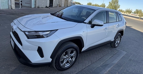 Riyadh, Vehicle Lease Transfer, SAR 150000,  Toyota Rav4 Hybrid 4&times;4 2025 Lease Transfer