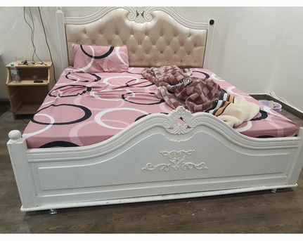 Riyadh, Furniture, SAR 400,  King Size Double Bed With Mattress, 1 3 Door Cabinet In Good Condition And 1 4 Doors