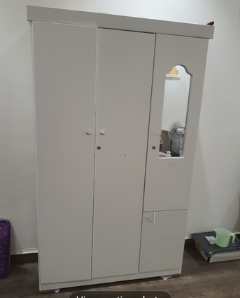 Riyadh, Furniture, SAR 400,  King Size Double Bed With Mattress, 1 3 Door Cabinet In Good Condition And 1 4 Doors