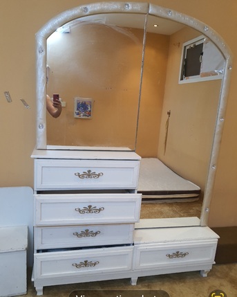 Riyadh, Furniture, SAR 400,  King Size Double Bed With Mattress, 1 3 Door Cabinet In Good Condition And 1 4 Doors