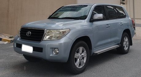 Manama, Vehicles, Cars & Trucks , Toyota Land Cruiser,  2014,  Automatic,  189000 KM,    (  6 Cylinder )