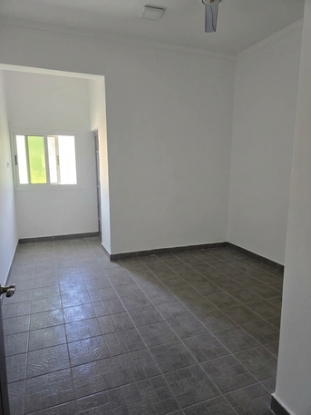 Budaiya, Apartments, Flats, Houses & Villas, BHD 130/year,  2 BR,  🏡 Spacious 2BHK Apartment For Rent - Budaiya