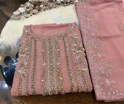 Thuqbah, Clothing & Accessories, SAR 250,  UnStitch 3Pc Chiffon HeavyWorked