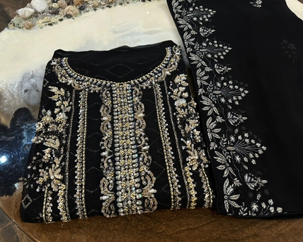 Thuqbah, Clothing & Accessories, SAR 250,  UnStitch 3Pc Chiffon HeavyWorked