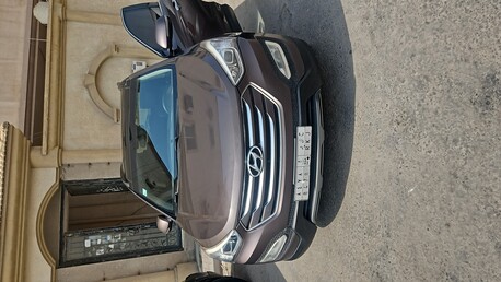 Jubail, Vehicles, Cars & Trucks , SAR 34000,  Hyundai Santa Fe,  2016,  Automatic,  298000 KM,    &ndash; 7 Seater &ndash; 34,000 SAR ???? Price: 34,000 SAR (Slightly Negotiable)