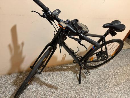 Riyadh, Bicycles, Hybrid + Road Bike For Sale