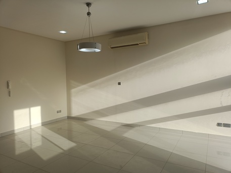 Adliya, Apartments, Flats, Houses & Villas, BHD 330/month,  2 BR,  130 Sq. Meter,  Semi Furnished 2bhk With Unlimited Ewa