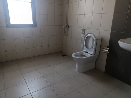 Adliya, Apartments, Flats, Houses & Villas, BHD 330/month,  2 BR,  130 Sq. Meter,  Semi Furnished 2bhk With Unlimited Ewa