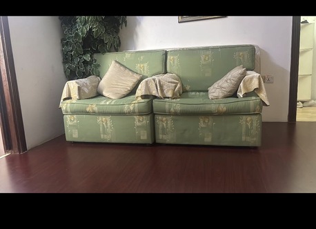 Riyadh, Furniture, SAR 400,  Sofa Furniture Selling