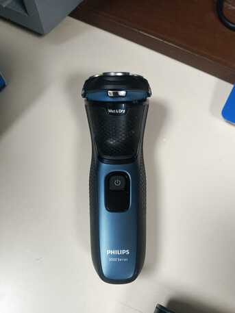 Riyadh, Machinery, SAR 150,  PhilipsShaver 3000X Series Wet & Dry Electric Shaver X3021/00,