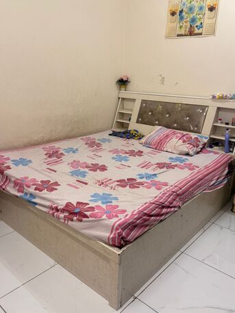 Al-Madinah, Rooms for Rent, SAR 9000/month,  Furnished,  Comfortable And Clean Flat Sharing Available For Bachelors In A Good Location. Ideal For W