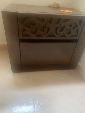 Al Malaz, Furniture, SAR 650,  Bedroom Set For Sale As Relocating To Home Country. Please Watsapp