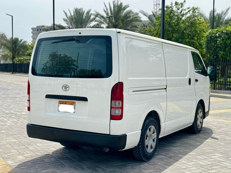 Manama, Vehicles, Cars & Trucks , BHD 3299,  Toyota Hi-Ace,  2013,  Manual,  221000 KM,  Cargo - SINGLE OWNER USED - CALL : 33662799