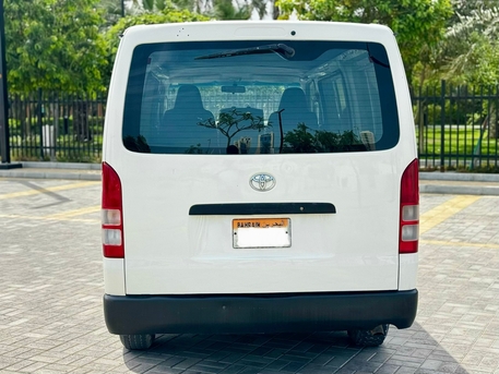 Manama, Vehicles, Cars & Trucks , BHD 3299,  Toyota Hi-Ace,  2013,  Manual,  221000 KM,  Cargo - SINGLE OWNER USED - CALL : 33662799